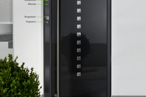  Das modular aufgebaute „Door Control“-System lässt sich flächenbündig in das Türprofil integrieren 
