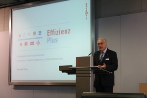  Manfred Greis erläuterte den Weg des Unternehmens Viessmann, wie ein Industrieunternehmen die Energieversorgung hin zu mehr Effizienz und dem Einsatz regenerativer Energien voranbringen kann 