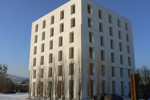  Das Gebäude 2226 wurde in Lustenau in Österreich errichtet. 