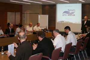  Intensiver fachlicher Austausch im Rahmen von Vorträgen und Diskussionen prägten die Zusammenkunft des „Forum Pro Aqcua“  