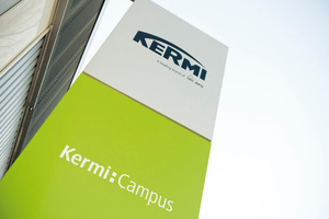  Das neue Seminarzentrum Kermi:Campus wurde am Unternehmensstandort Plattling eröffnet. 
