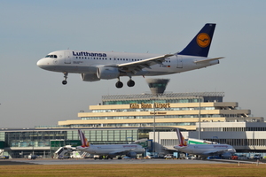  Flughafen Köln/Bonn 