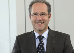  Dr. Ulrich Dahlhoff 