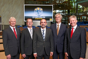  Die Referenten: Professor Dr.-Ing. Klaus Heikrodt, Dieter Hellekes von Viega, Dipl.-Ing. Marc Stolbrink, Professor Dr. Thomas Kistemann und Professor Achim Heidemann 