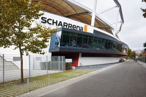  Die „Scharrena“ füllt in Stuttgart eine Lücke: Mit 2000 Plätzen ist sie ideal für Sportveranstaltungen Bundesliga-Volleyball oder -Handballspiele 
