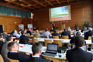  Blick ins Plenum beim Hoval Symposium 2013 