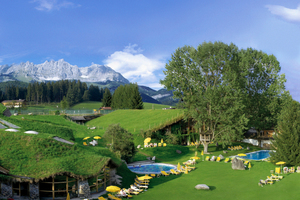  Aus der Bauernhof-Herberge wurde über die Jahre eine luxuriöse, zwölf Hektar große Hotelanlage auf international höchstem Niveau. 