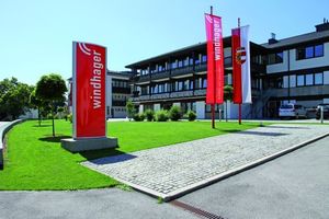  Der Firmensitz von Windhager in Seekirchen, Österreich 