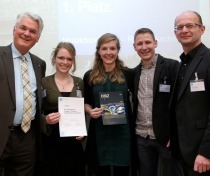 Siegerteam der RWHT Aachen beim VDI-Entwurfswettbewerb „Nachhaltiges Holzhotel“ in Berlin 2014