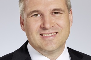  Dipl.-Ing. (FH) Versorgungstechnik Oliver Geithe ist neuer Leiter Produktmanagement Heizkörper bei Zehnder. 