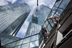  Blick auf die sanierten Greentowers 