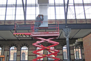  Montage der Systeme in der Kälberhalle 