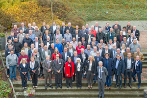  Traditionell stellten sich die Teilnehmer zum Gruppenfoto zusammen. 