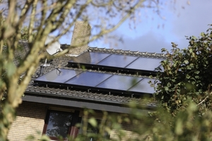  Auch Besitzer von Bestandsgebäuden profitieren seit dem 1. April 2015 von höheren Zuschüssen für Solarthermie. 