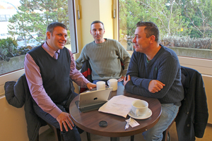  Benjamin Schütze (links) mit Oliver Neumann (rechts), Regionalleiter Nord Mefa
 