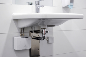  Durch den Einsatz der Klein-Durchlauferhitzer MCX7 an den Waschbecken werden erhebliche Betriebskosten eingespart. 