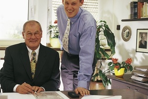  Die Reven-Geschäftsleitung liegt in den Händen von Sven Rentschler und seinem Vater Peter Rentschler. 