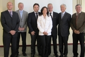  EFA-Vorstand mit Dr. Daniel Leberger, Karl-Heinz Leuders, Uwe Striegler, Ursula Gröbner, Dietmar Kessler, Hermann-Josef Görges und Horst Funda.  