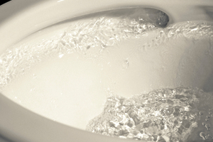  Eine wirkungsvolle WC-Reinigung ist nur mit einer hocheffizienten Spülung wie dem „Tornado Flush“ möglich 