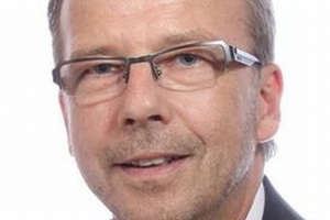  Thorsten Engel ist 49 Jahre alt und mit einer kleinen Unterbrechung seit 1997 in der Brötje Vertriebsorganisation tätig, zuletzt als Regional Verkaufsleiter Nord 