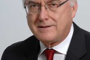  Die Mitgliederversammlung des BDH hat Manfred Greis einstimmig erneut zum Präsidenten gewählt.  