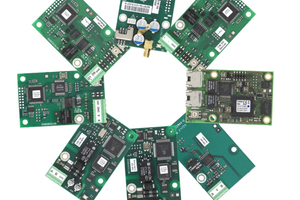 Die zunehmende Automatisierung in der Gebäudetechnik erfordert weitergehende Möglichkeiten zur Steuerung und Überwachung der installierten Pumpen per Feldbus. Grundfos hat dazu die entsprechenden Module (Feldbuskarten) im Programm. 