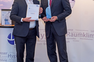  Willibald Schodorf, DFLW e.V. (links) und Stefan de Greiff, GBW-Gruppe, bei der Awardvergabe in Speyer 