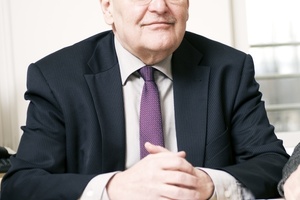  Dr. Reinhard Kretzschmar, Geschäftsführer Dresden International University, Dresden 