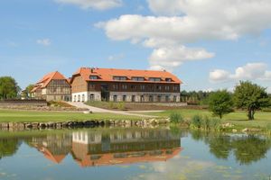  Das Spa & GolfResort Weimarer Land entstand aus dem Umbau eines ehemaligen Gutshofs. 