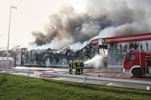  Brände in Industriehallen können große Schäden anrichten 