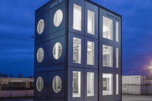  Eines der Highlights der diesjährigen Sonderschau ist das integrierte Glasfassadenelement „seele iconic skin“.  