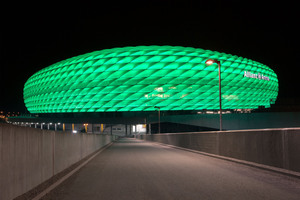  Das Spektrum ist breit und reicht bis hin zu Illuminationen in Grün anlässlich des St. Patrick’s Day. 