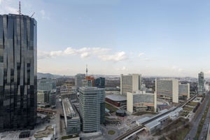  Überragend auch hinsichtlich Energieeffizienz: Der DC Tower 1 wurde im Januar dieses Jahres mit mit dem Platin Status, der höchsten Qualitätsstufe des LEED-Systems (Leadership in Energy and Environmental Design) des US Green Building Council ausgezeichnet 