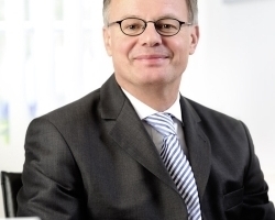  Dominik Rössler ist seit November 2010 neuer Geschäftsführer des OEM Herstellers Hewing in Ochtrup 