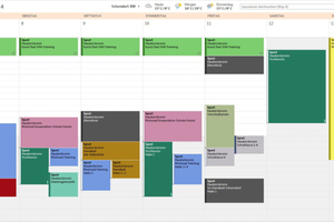  In einem Outlook-Terminkalender ist die Belegung der Halle vermerkt. Dieser ist mit dem Gira-FacilityServer gekoppelt, der automatisch und bedarfsgerecht Raumtemperatur, Lüftung, Warmwasser und Beleuchtung regelt. 