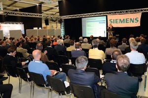  Auf 1000 m² Ausstellungsfläche und bei insgesamt 30 Fachvorträgen konnten sich Planer auf dem Siemens Infrastruktur- und Planerforum zu aktuellen Trends und Entwicklungen bei Energieversorgung und -effizienz, Sicherheit und Beleuchtung informieren 